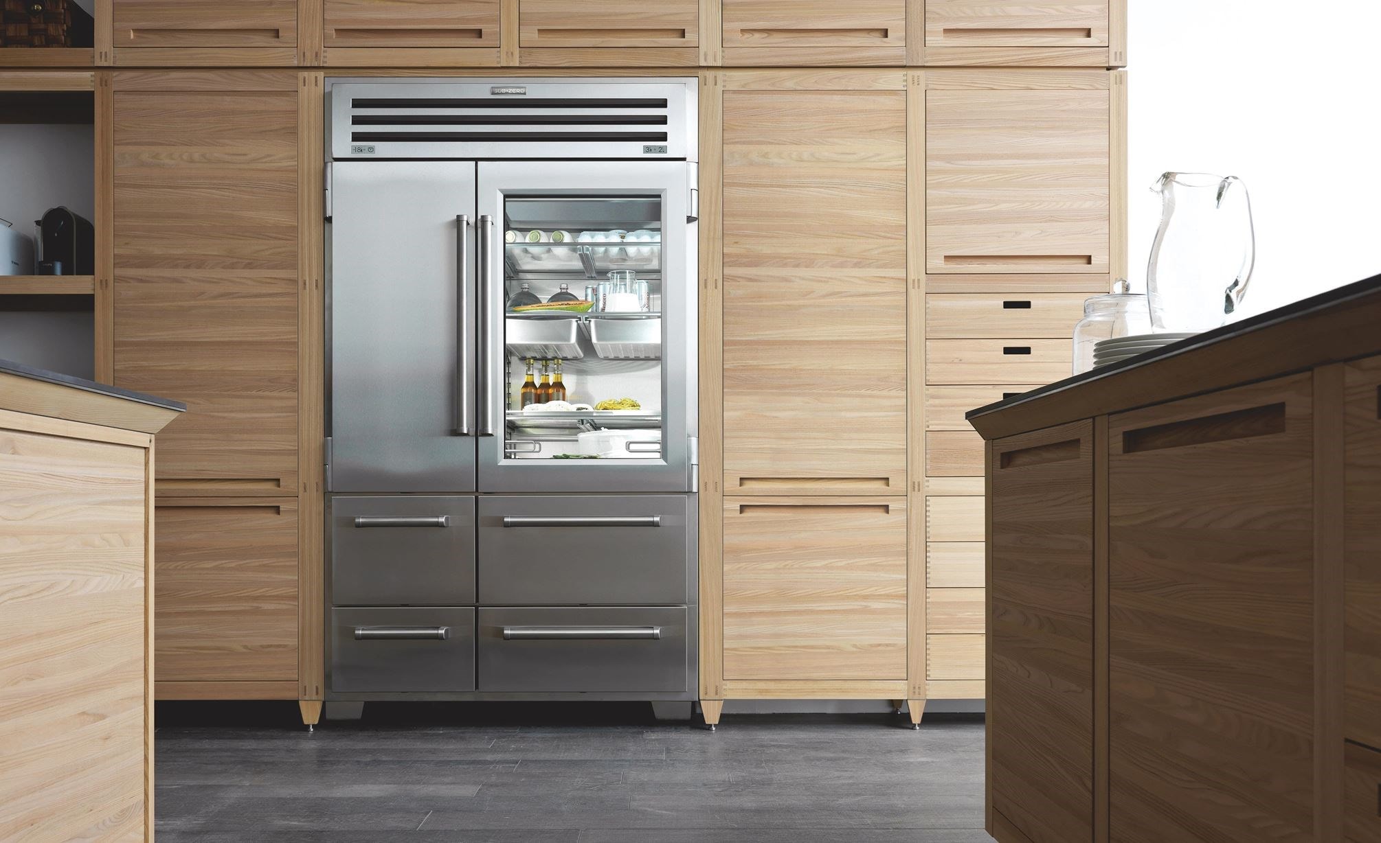 Modern kitchen with Sub-Zero appliance